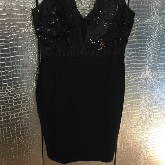 Black Satin Plunging Sequined Lace LBD Sexy NWT 12 - Picture 2 of 8